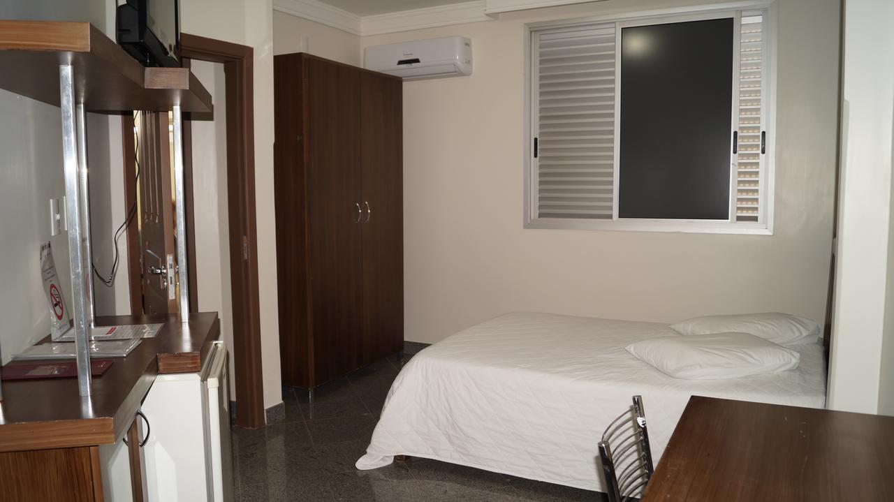 Lindoya Hotel Catalão Exteriér fotografie
