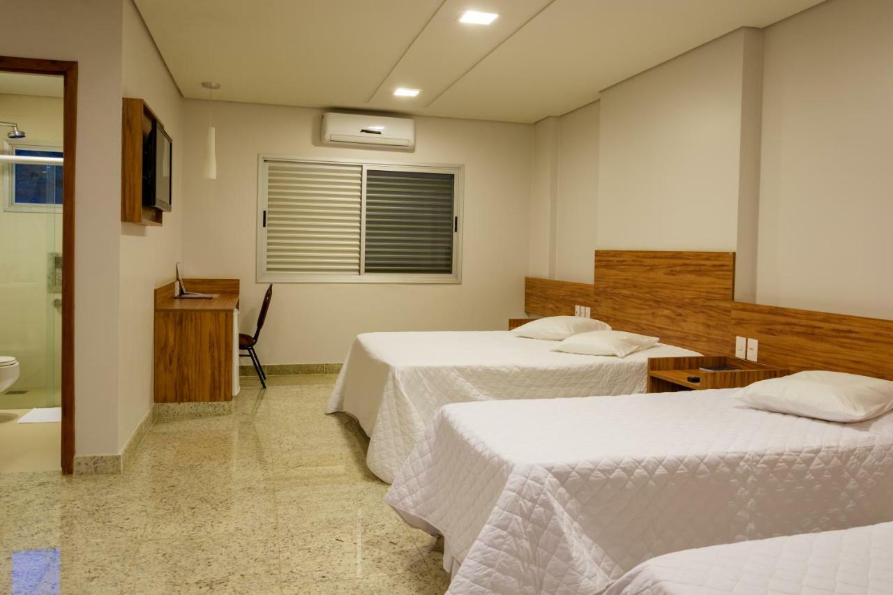 Lindoya Hotel Catalão Exteriér fotografie
